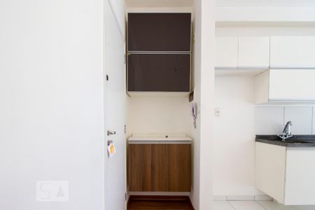 Cozinha de apartamento para alugar com 1 quarto, 47m² em Vila Guarani (z Sul), São Paulo