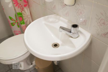 Apartamento à venda com 140m², 4 quartos e 2 vagasBanheiro de Serviço