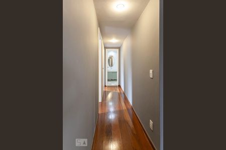 Corredor de apartamento à venda com 3 quartos, 96m² em Carmo, Belo Horizonte