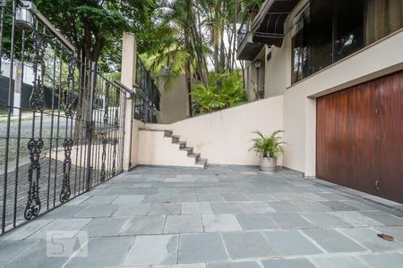 Casa à venda com 170m², 4 quartos e 5 vagasGaragem