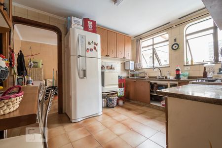 Casa à venda com 170m², 4 quartos e 5 vagasCozinha