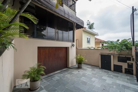Casa à venda com 170m², 4 quartos e 5 vagasGaragem