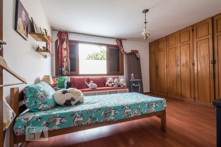 Casa à venda com 170m², 4 quartos e 5 vagasQuarto 1