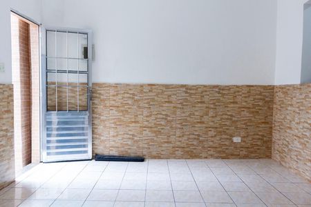 Sala de casa de condomínio para alugar com 1 quarto, 48m² em Vila Firmiano Pinto, São Paulo