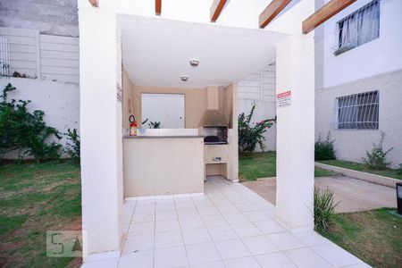 Apartamento à venda com 100m², 2 quartos e 1 vaga Apartamento à venda com 100m², 2 quartos e 1 vagaChurrasqueira