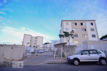 Apartamento à venda com 100m², 2 quartos e 1 vaga Apartamento à venda com 100m², 2 quartos e 1 vagaFachada