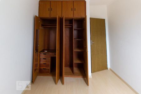 Apartamento à venda com 82m², 2 quartos e 1 vaga Apartamento à venda com 82m², 2 quartos e 1 vagaQuarto 2 - Armário