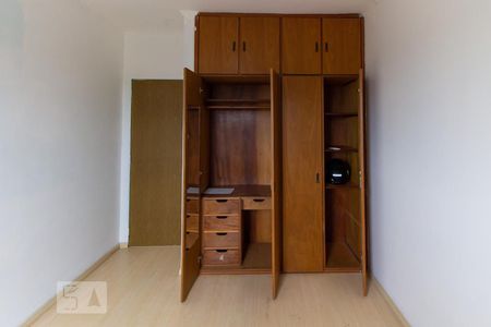 Quarto 1 - Armários de apartamento à venda com 2 quartos, 82m² em Jardim Chapadão, Campinas