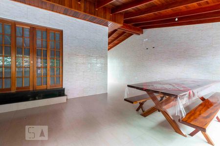 Casa à venda com 183m², 3 quartos e 3 vagasVaranda Gourmet