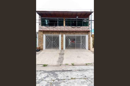 Casa à venda com 183m², 3 quartos e 3 vagasFachada