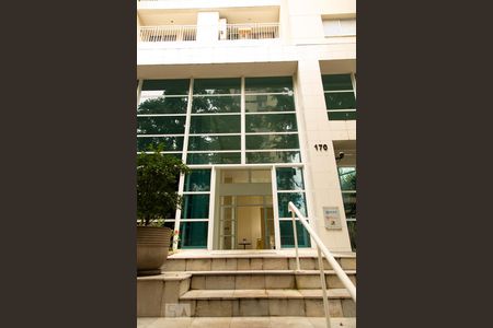 Studio para alugar com 48m², 1 quarto e 1 vaga Studio para alugar com 48m², 1 quarto e 1 vagaEntrada