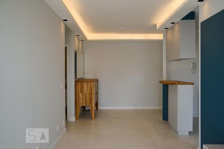 Sala de apartamento para alugar com 2 quartos, 70m² em Barra Funda, São Paulo