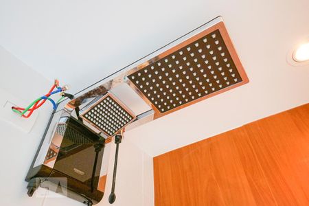 Apartamento à venda com 28m², 1 quarto e sem vaga Apartamento à venda com 28m², 1 quarto e sem vagaDetalhe banheiro suíte
