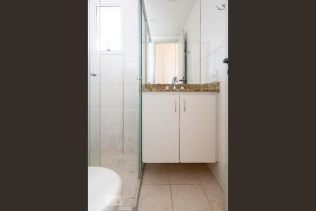 Apartamento para alugar com 45m², 1 quarto e 1 vaga Apartamento para alugar com 45m², 1 quarto e 1 vagaBanheiro da Suíte