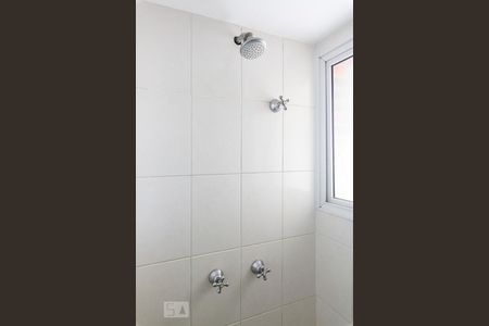 Apartamento para alugar com 45m², 1 quarto e 1 vaga Apartamento para alugar com 45m², 1 quarto e 1 vagaBanheiro da Suíte