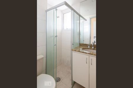 Apartamento para alugar com 45m², 1 quarto e 1 vaga Apartamento para alugar com 45m², 1 quarto e 1 vagaBanheiro da Suíte