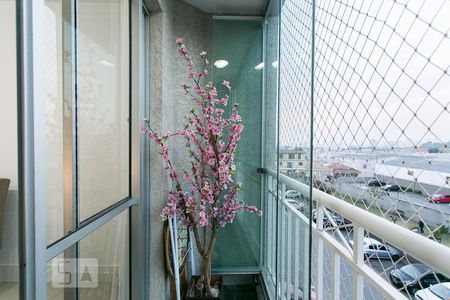 Varanda de apartamento à venda com 2 quartos, 60m² em Vila Carrão, São Paulo