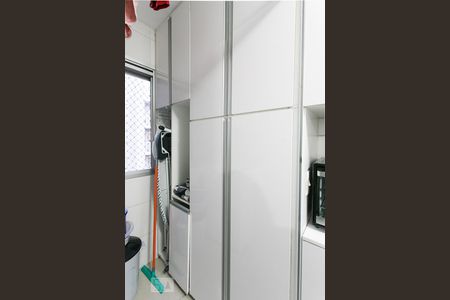 Apartamento à venda com 60m², 2 quartos e 1 vagaÁrea de Serviço