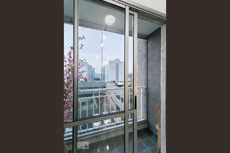 Varanda de apartamento à venda com 2 quartos, 60m² em Vila Carrão, São Paulo