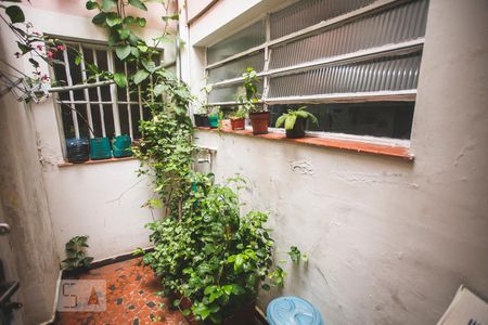 Casa à venda com 106m², 3 quartos e 1 vaga Casa à venda com 106m², 3 quartos e 1 vagaÁrea de Serviço