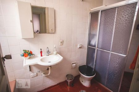 Casa à venda com 106m², 3 quartos e 1 vaga Casa à venda com 106m², 3 quartos e 1 vagaBanheiro 1