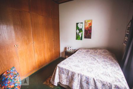 Casa à venda com 106m², 3 quartos e 1 vaga Casa à venda com 106m², 3 quartos e 1 vagaQuarto 1 - Armários