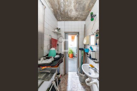 Casa à venda com 570m², 1 quarto e sem vagaBanheiro de Serviço