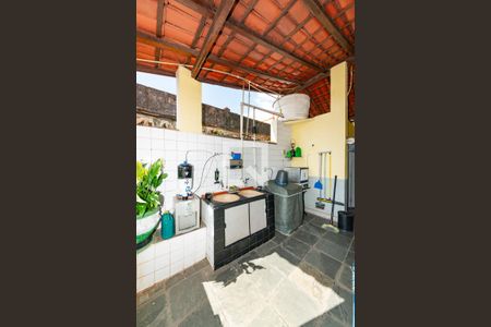 Casa à venda com 570m², 1 quarto e sem vagaÁrea de Serviço