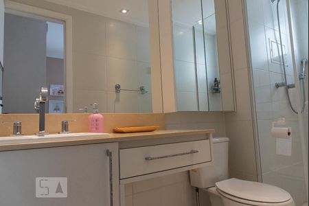 Apartamento à venda com 144m², 3 quartos e 3 vagas Apartamento à venda com 144m², 3 quartos e 3 vagasBanheiro da Suíte 2