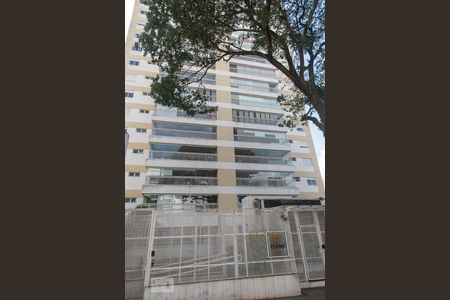 Apartamento à venda com 144m², 3 quartos e 3 vagas Apartamento à venda com 144m², 3 quartos e 3 vagasFachada