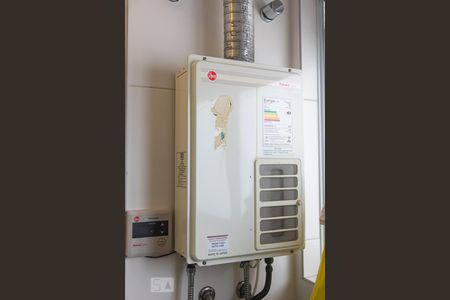 Apartamento à venda com 144m², 3 quartos e 3 vagas Apartamento à venda com 144m², 3 quartos e 3 vagasÁrea de Serviço