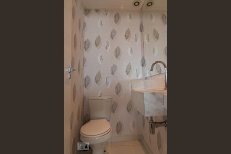 Apartamento à venda com 144m², 3 quartos e 3 vagas Apartamento à venda com 144m², 3 quartos e 3 vagasLavabo