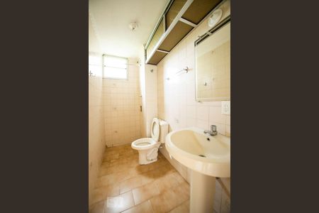 banheiro de apartamento à venda com 2 quartos, 59m² em Vila Padre Manoel de Nobrega, Campinas