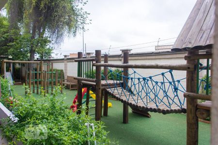 Apartamento à venda com 47m², 2 quartos e 1 vaga Apartamento à venda com 47m², 2 quartos e 1 vagaÁrea Comum - Playground