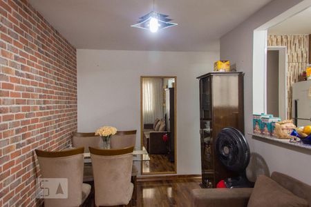 Sala de apartamento à venda com 2 quartos, 47m² em Vila Homero Thon, Santo André