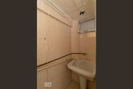 Apartamento para alugar com 52m², 2 quartos e sem vaga Apartamento para alugar com 52m², 2 quartos e sem vagaÁrea de serviço