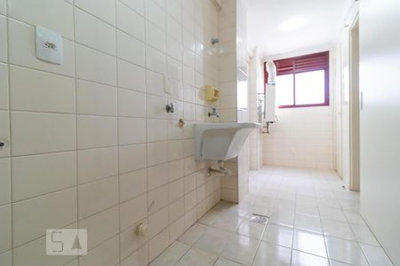 Apartamento para alugar com 146m², 3 quartos e 2 vagasÁrea de Serviço