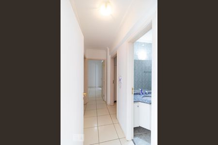 Apartamento para alugar com 146m², 3 quartos e 2 vagasCorredor