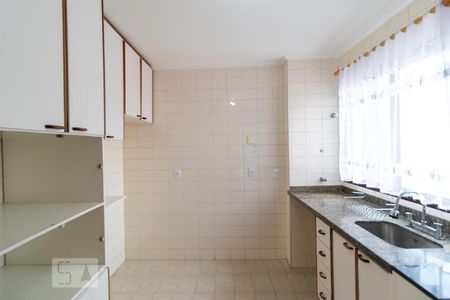 Apartamento para alugar com 146m², 3 quartos e 2 vagasCozinha