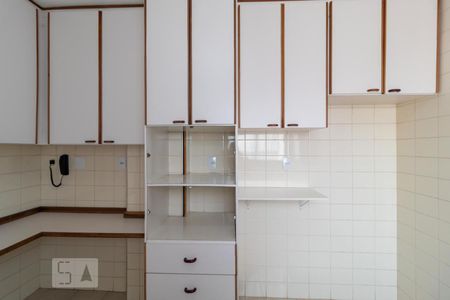 Apartamento para alugar com 146m², 3 quartos e 2 vagasCozinha