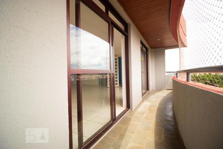 Apartamento para alugar com 146m², 3 quartos e 2 vagasSacada