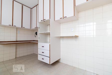 Apartamento para alugar com 146m², 3 quartos e 2 vagasCozinha