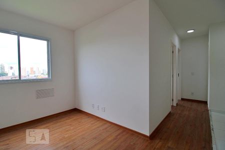 Sala de apartamento para alugar com 2 quartos, 40m² em Paraíso do Morumbi, São Paulo