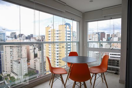 Studio para alugar com 38m², 1 quarto e 1 vagaVaranda