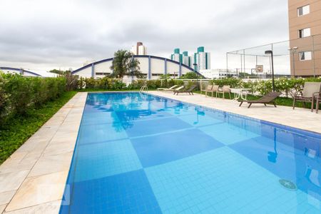 Apartamento para alugar com 65m², 3 quartos e 1 vagaÁrea comum - Piscina