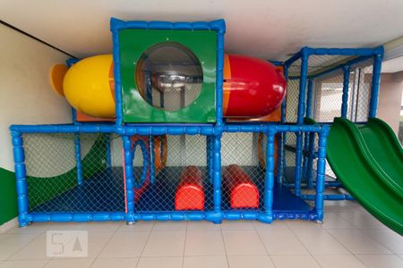 Apartamento para alugar com 65m², 3 quartos e 1 vagaÁrea Comum - Playground