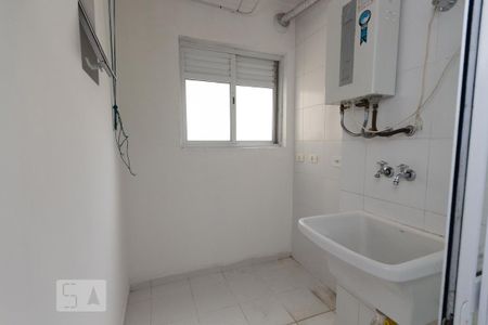 Apartamento para alugar com 65m², 3 quartos e 1 vagaÁrea de Serviço