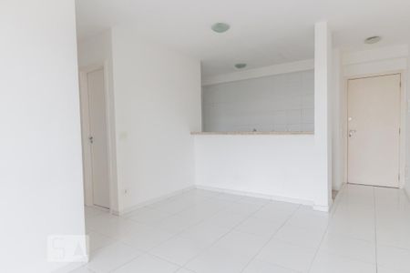 Sala de apartamento para alugar com 3 quartos, 65m² em Parque Novo Mundo, São Paulo