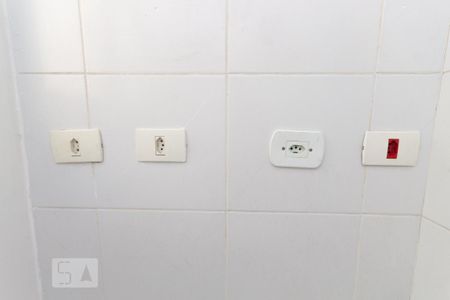 Apartamento para alugar com 65m², 3 quartos e 1 vagaÁrea de Serviço - Detalhes