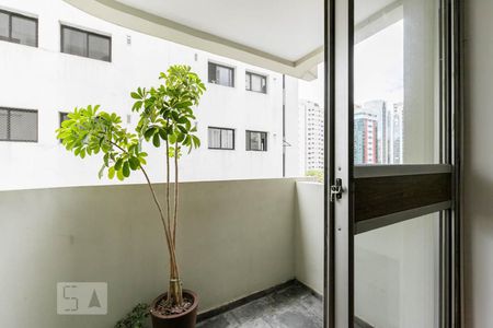 Apartamento para alugar com 60m², 2 quartos e 1 vagaVaranda